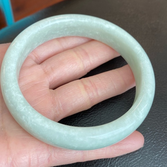 NEW White Jade Bangle Bracelet 60mm Width 15mm - JH8 - Picture 6 of 11
